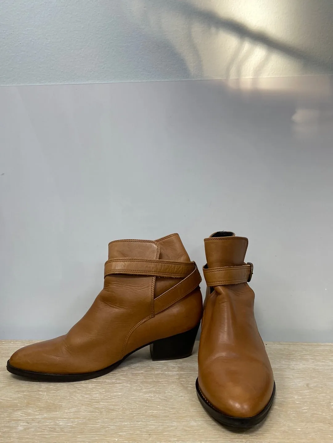 BIMBA Y LOLA.Botines camel piel T.38 (Tara)