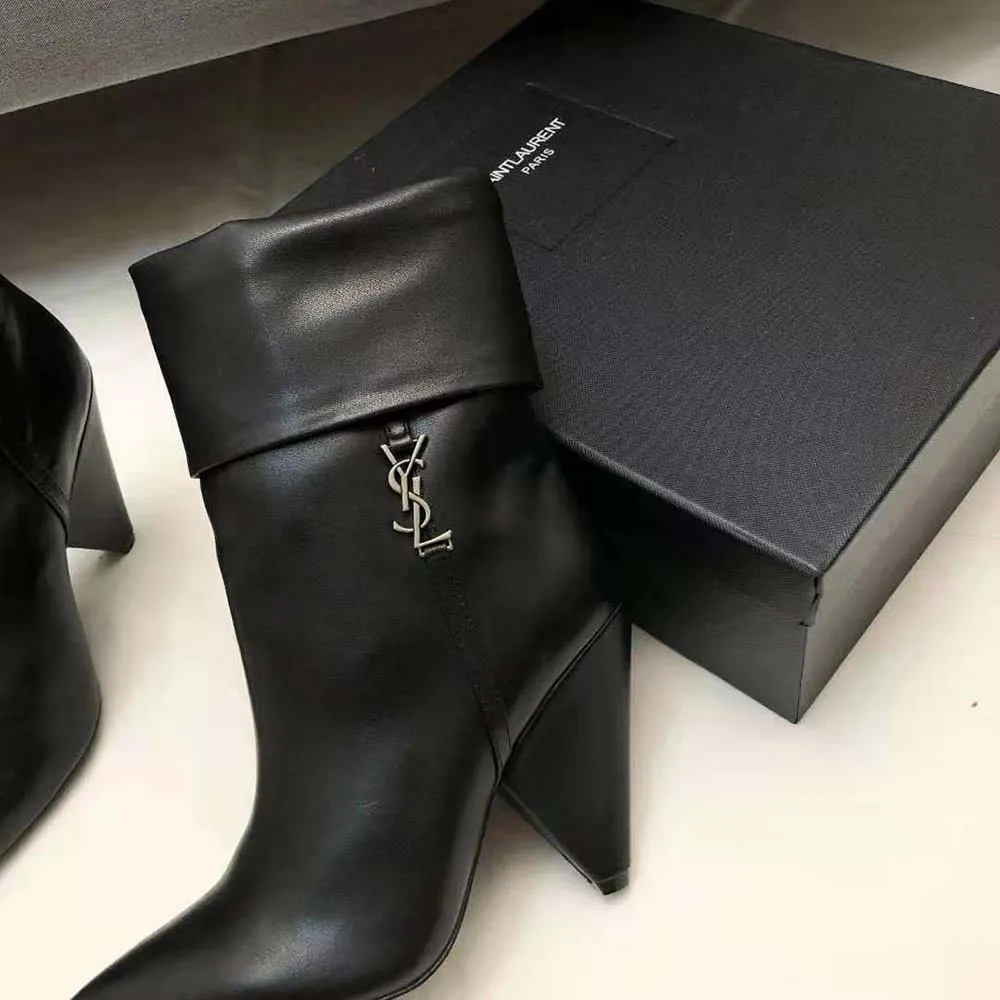 Botines Saint Laurent YSL Mujer Niki en piel lisa y monograma plateado-Negro