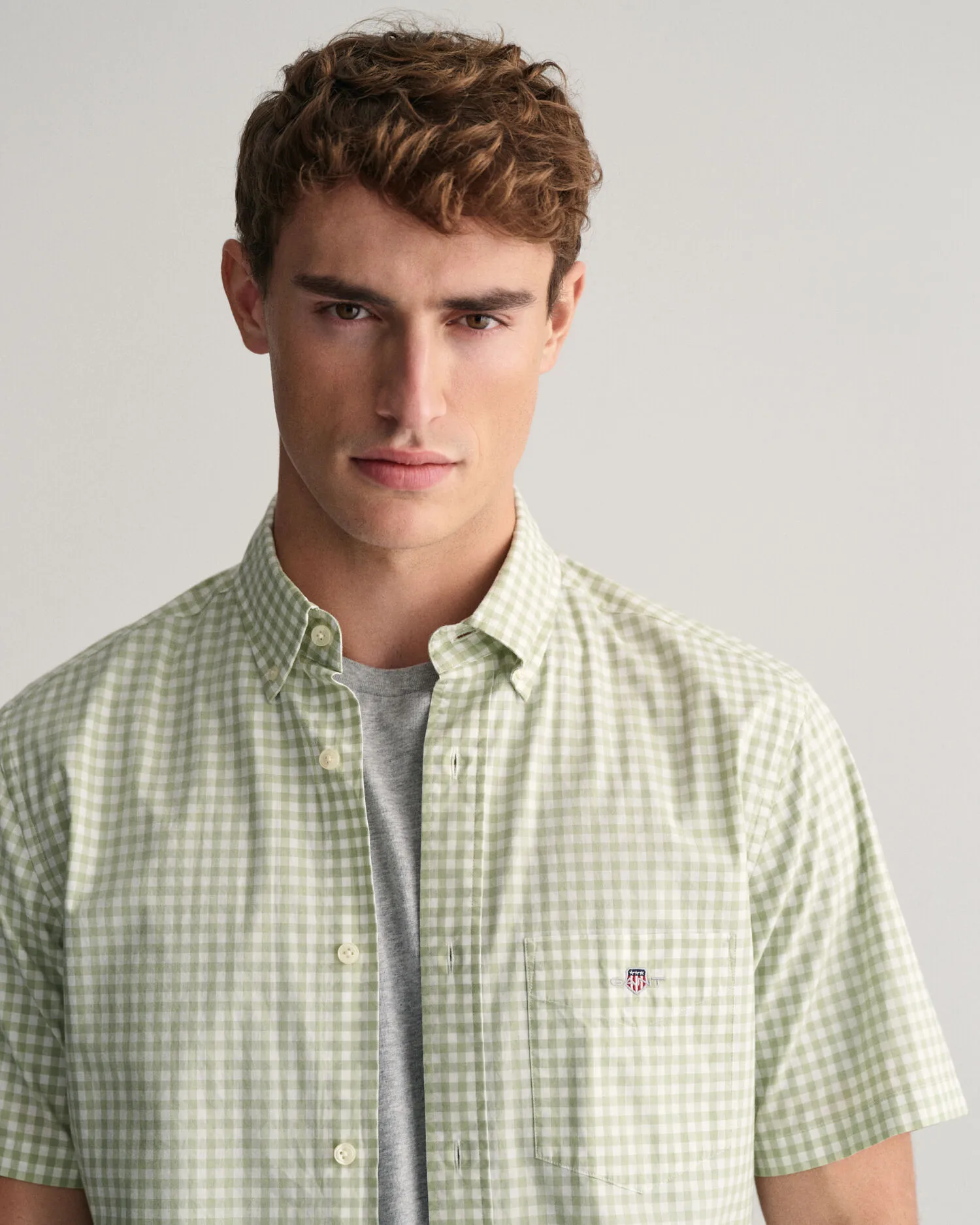 Camisa Regular Fit de manga corta en popelina Gingham