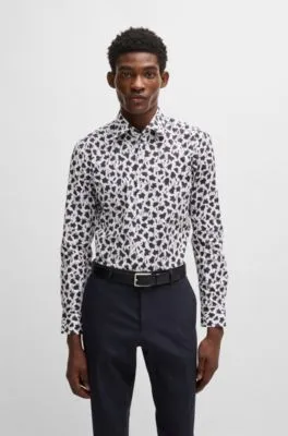 Camisa slim fit de popelín de algodón elástico con estampado floral