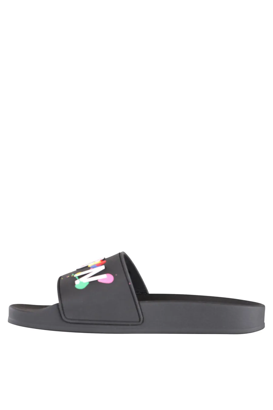 Chanclas negras con logo 