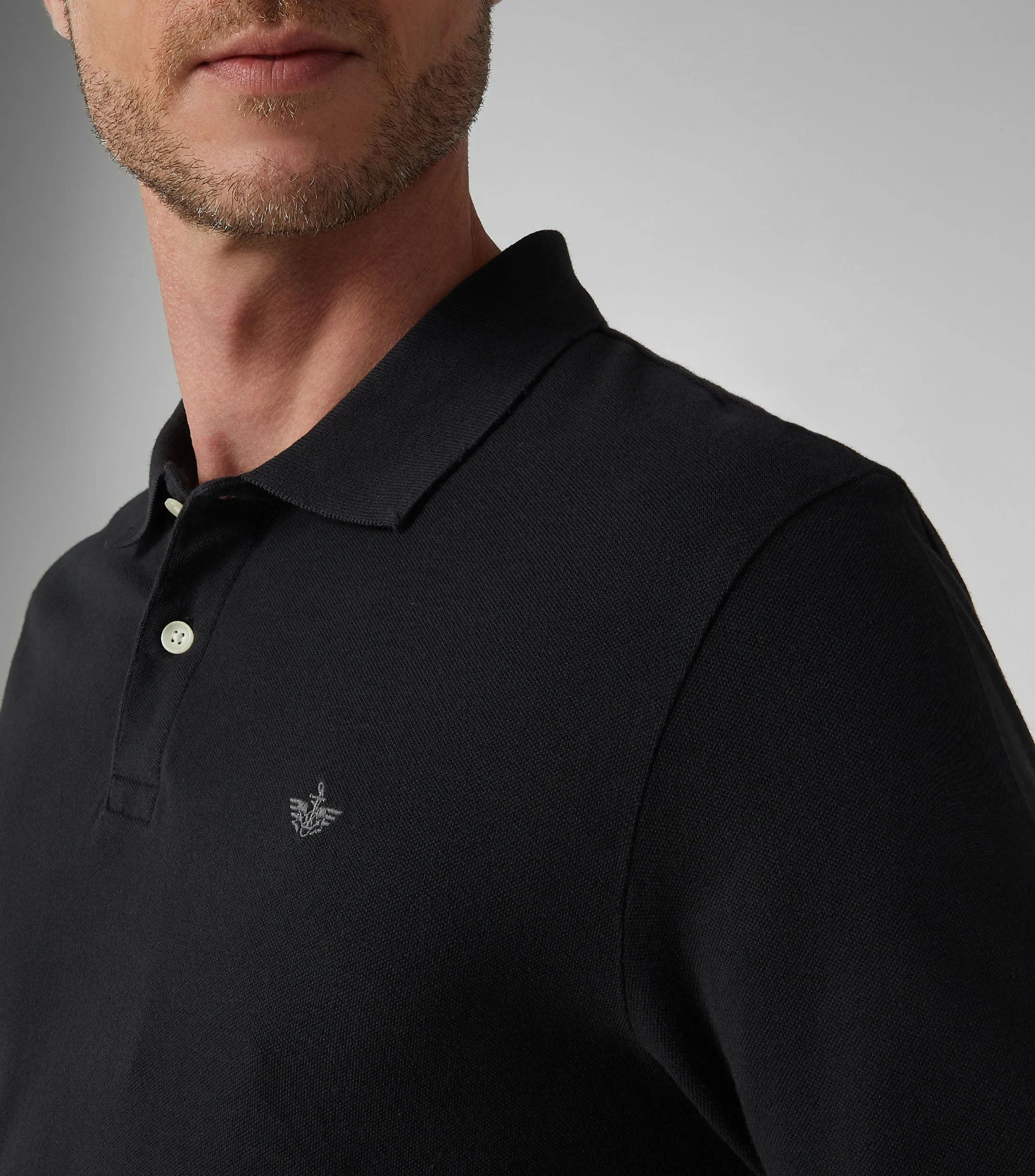 Dockers Playera tipo Polo negra con manga corta Hombre