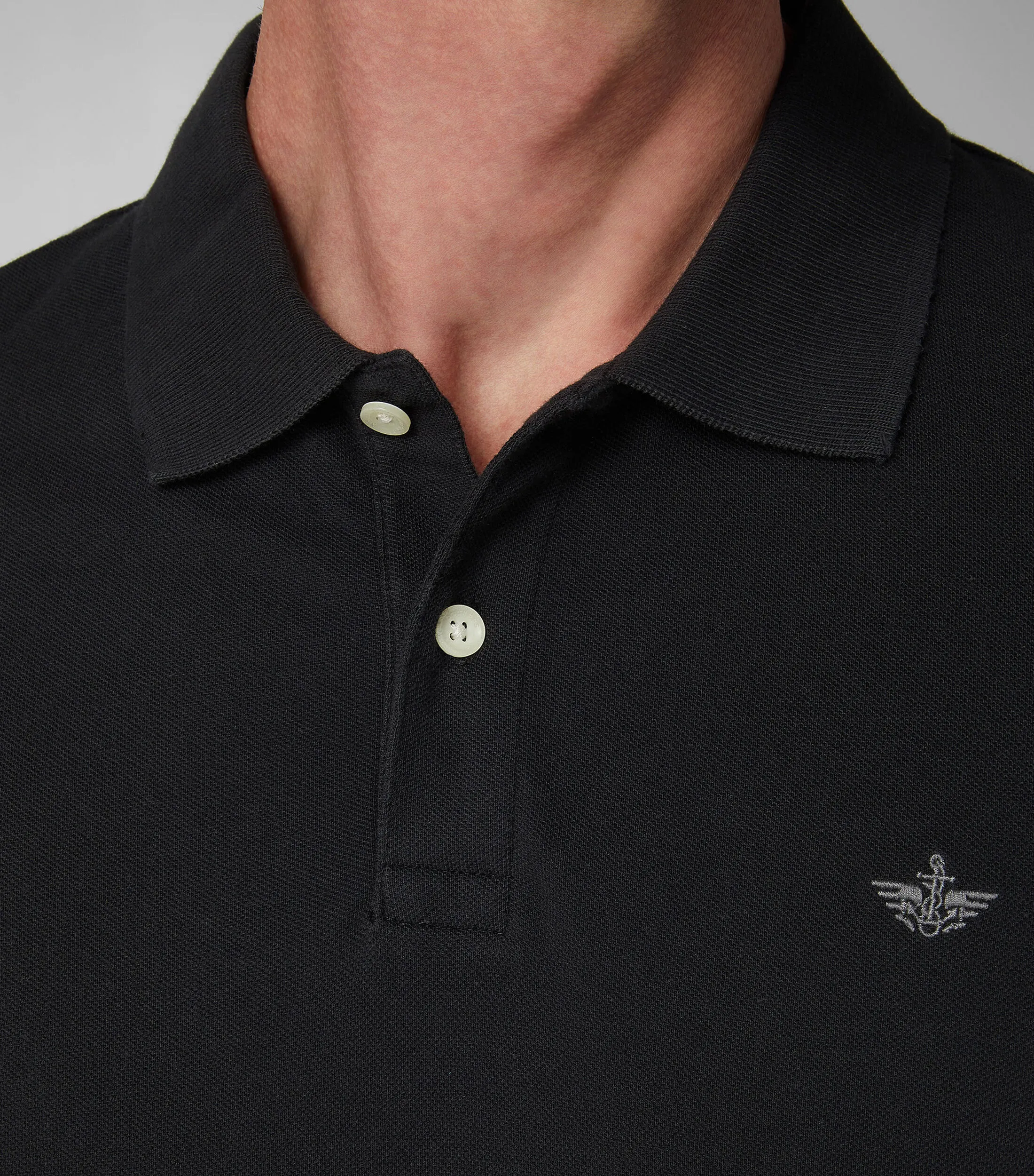 Dockers Playera tipo Polo negra con manga corta Hombre