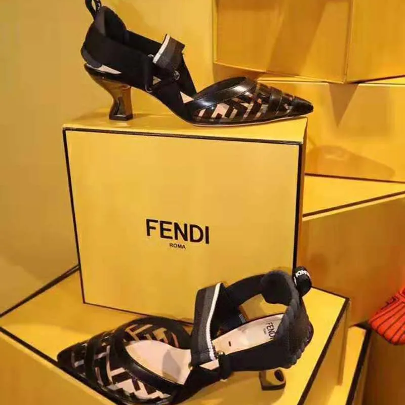 Fendi Mujer PUMPS Slingbacks en PU y Piel Tacón Medio-Negro