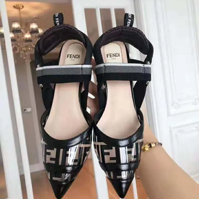 Fendi Mujer PUMPS Slingbacks en PU y Piel Tacón Medio-Negro