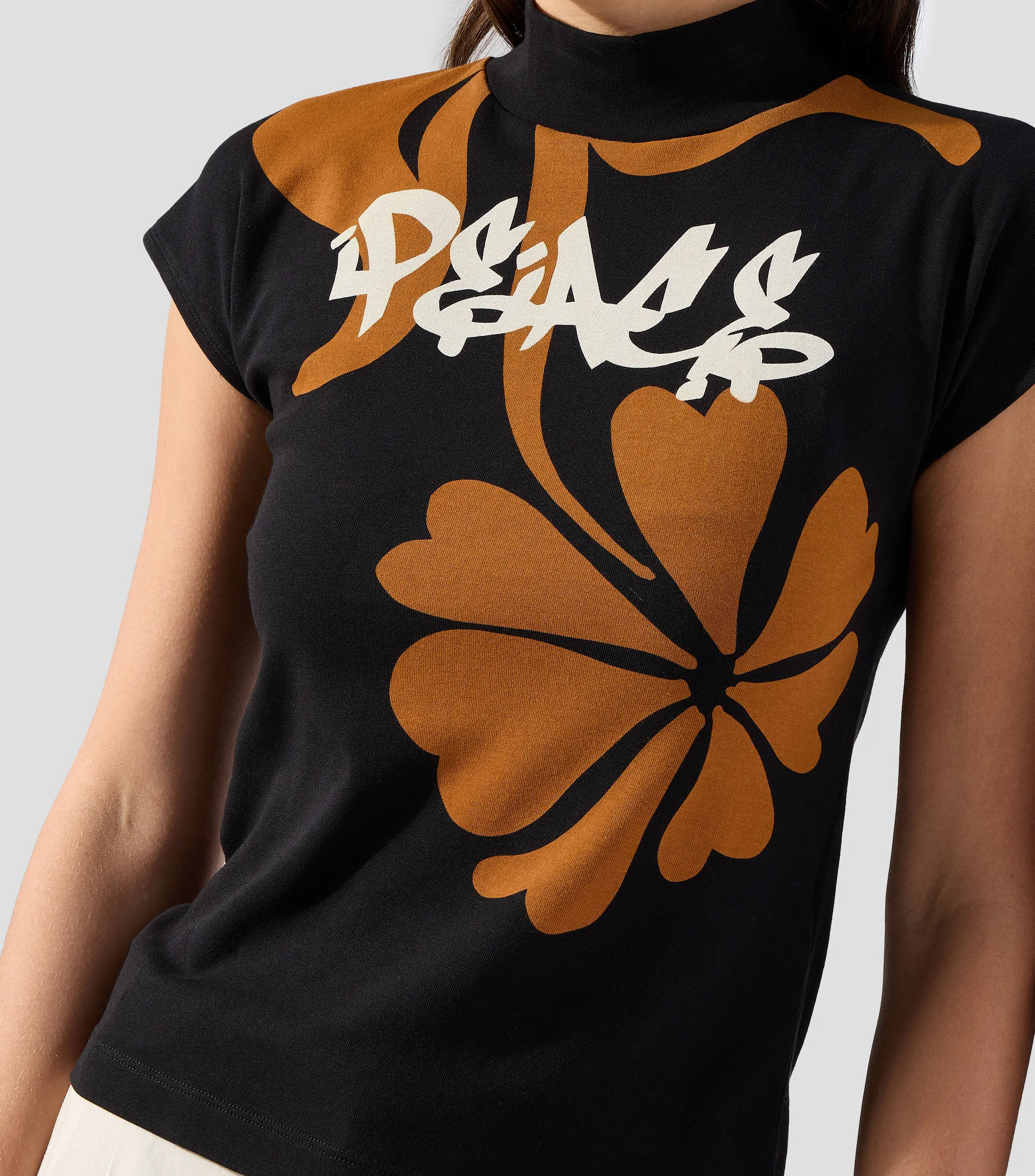 Jazmin Chebar Playera cuello alto manga corta con estampado Mujer