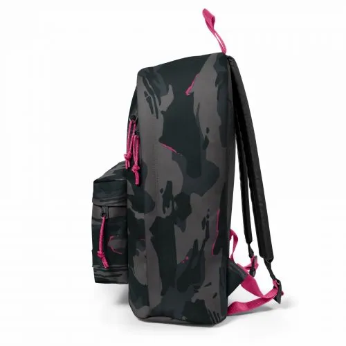 MOCHILA EASTPAK Out Of Office 27 litros con bolsillo ordenador EK767K83+  Outline Scape camuflaje fucsia rosa