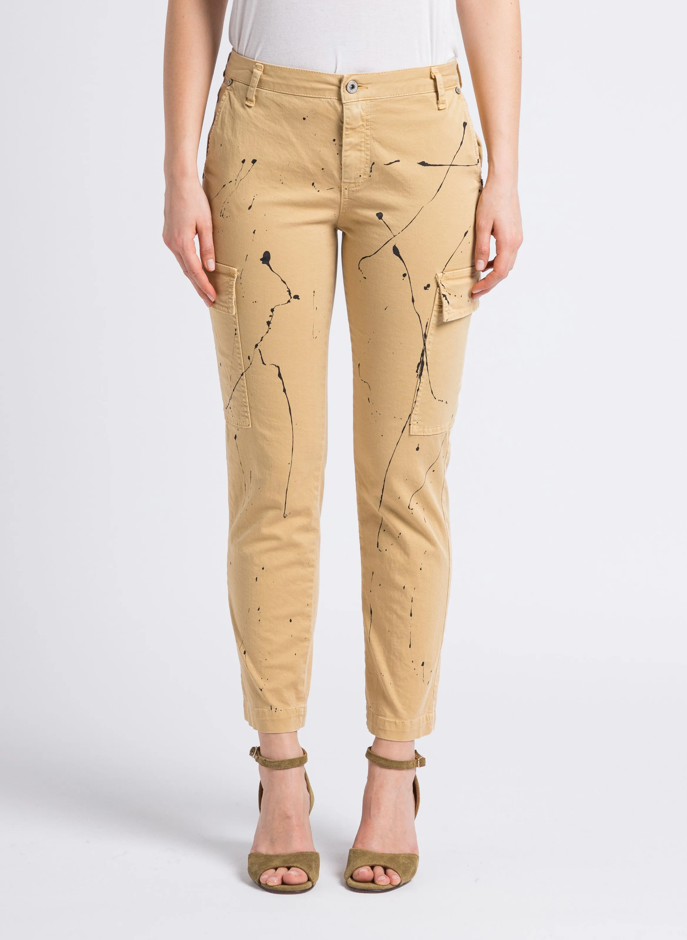 Pantalón estilo cargo de mezcla de algodón en beige