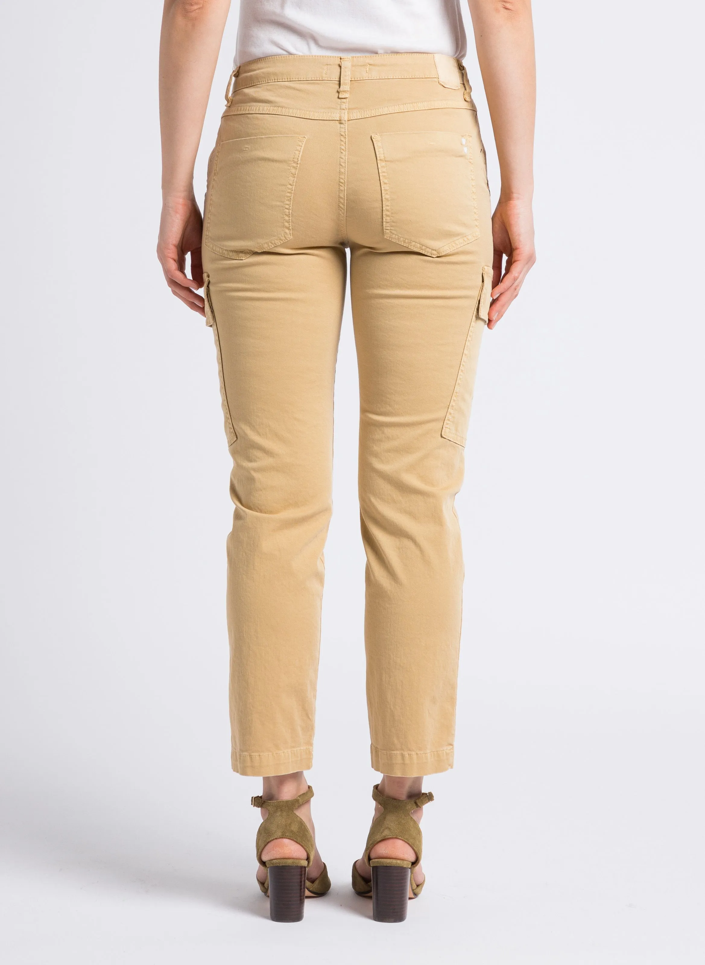 Pantalón estilo cargo de mezcla de algodón en beige